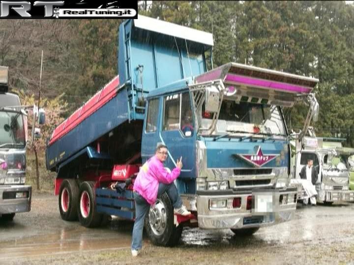 japanese-trucks